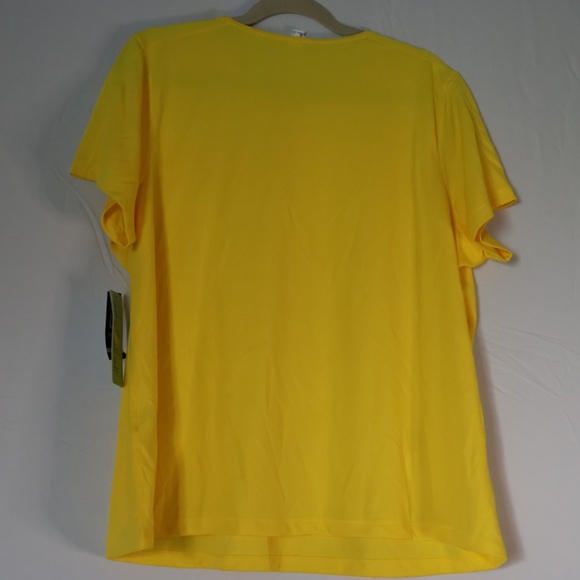 Ideology Workout Top - Picture 2 of 4